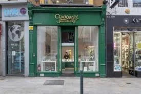 Katie Larmour Linen X Claddagh Jewellers 2024