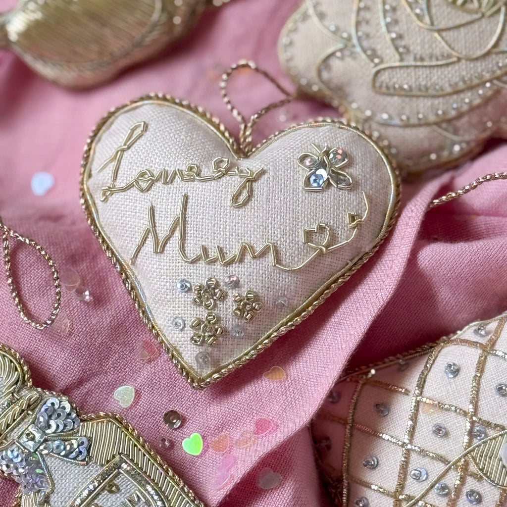 'Lovely Mum' Heart in petal pink