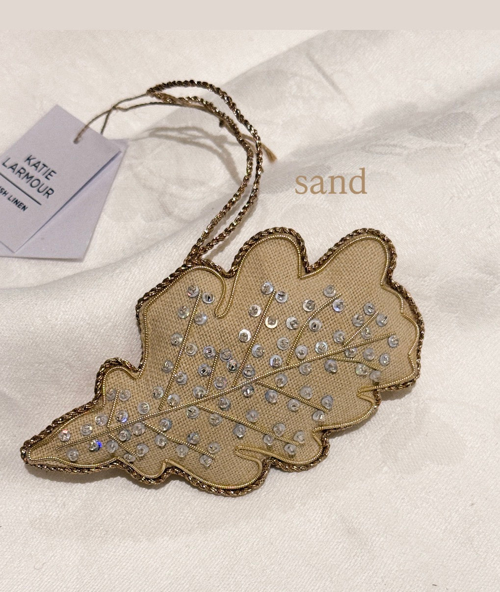 Oak Leaf