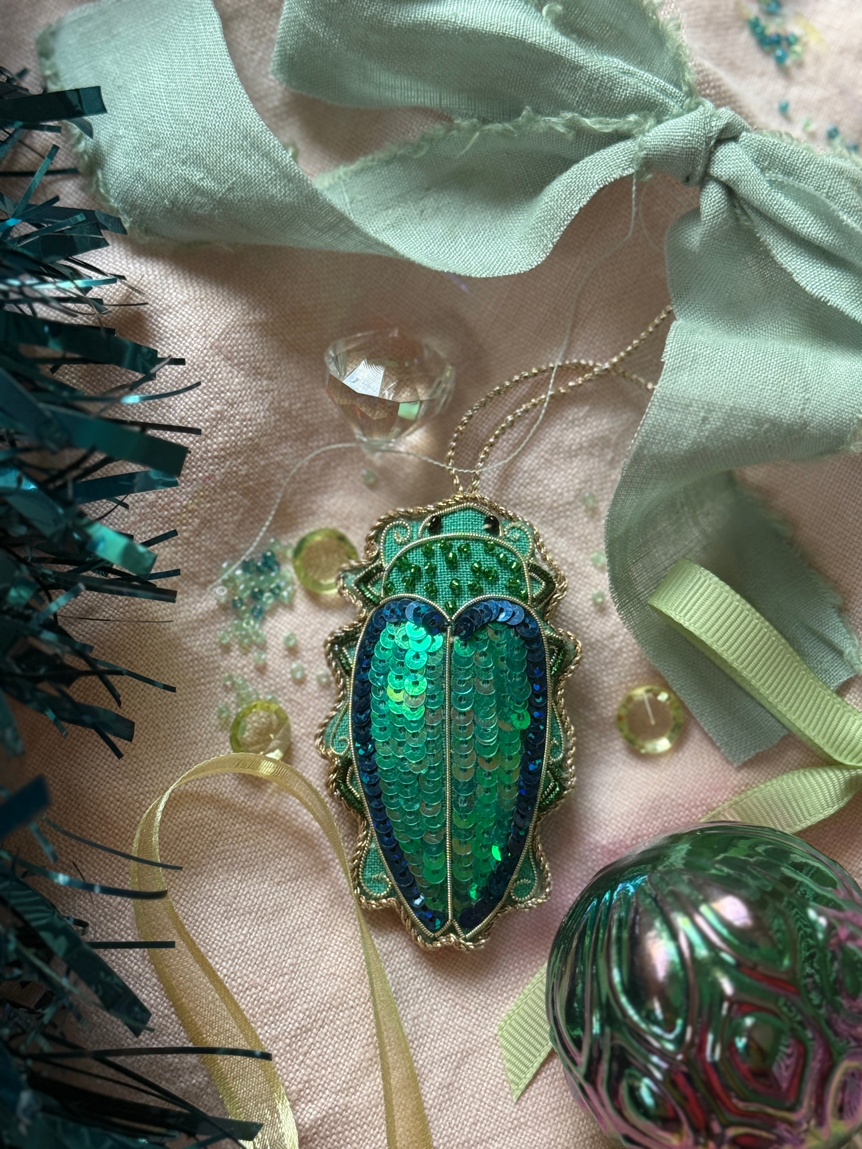 Jewel Beetle in vintage emerald green