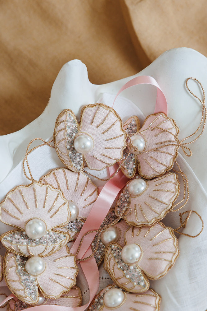 Open Shell with Pearl Deluxe