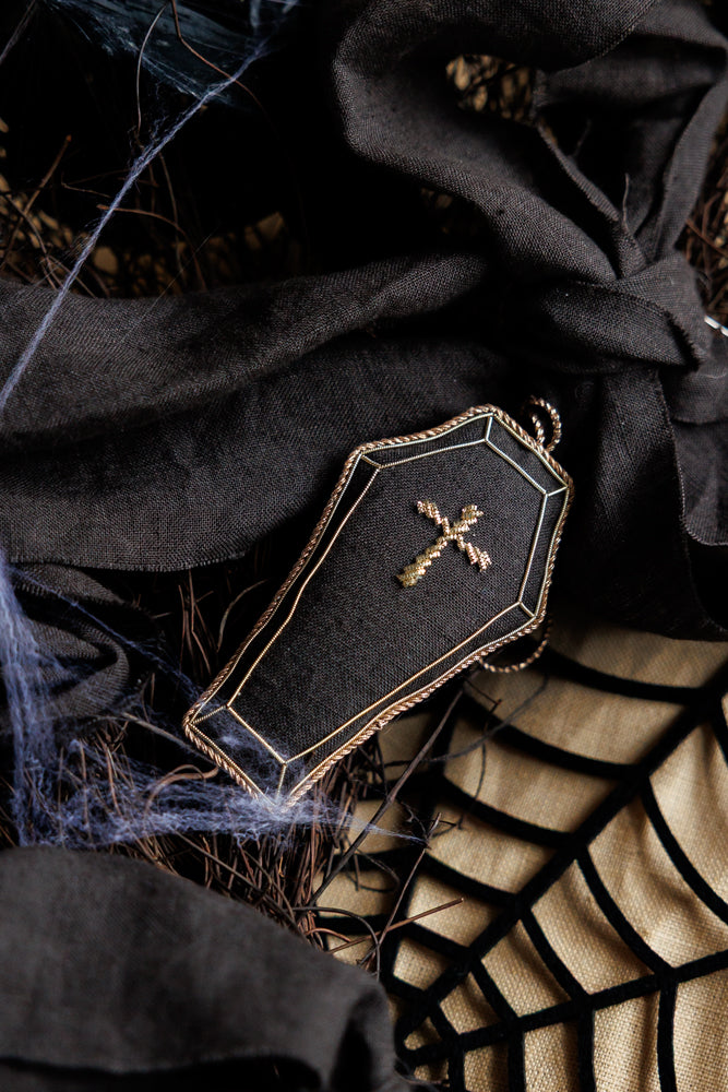 Creepy Coffin