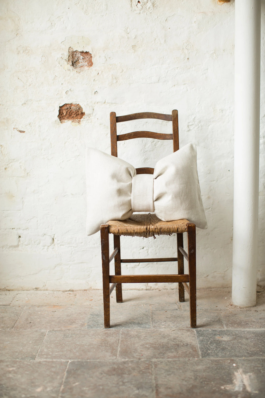 Signature Bow Cushion in Thick Basket-Weave, 2015