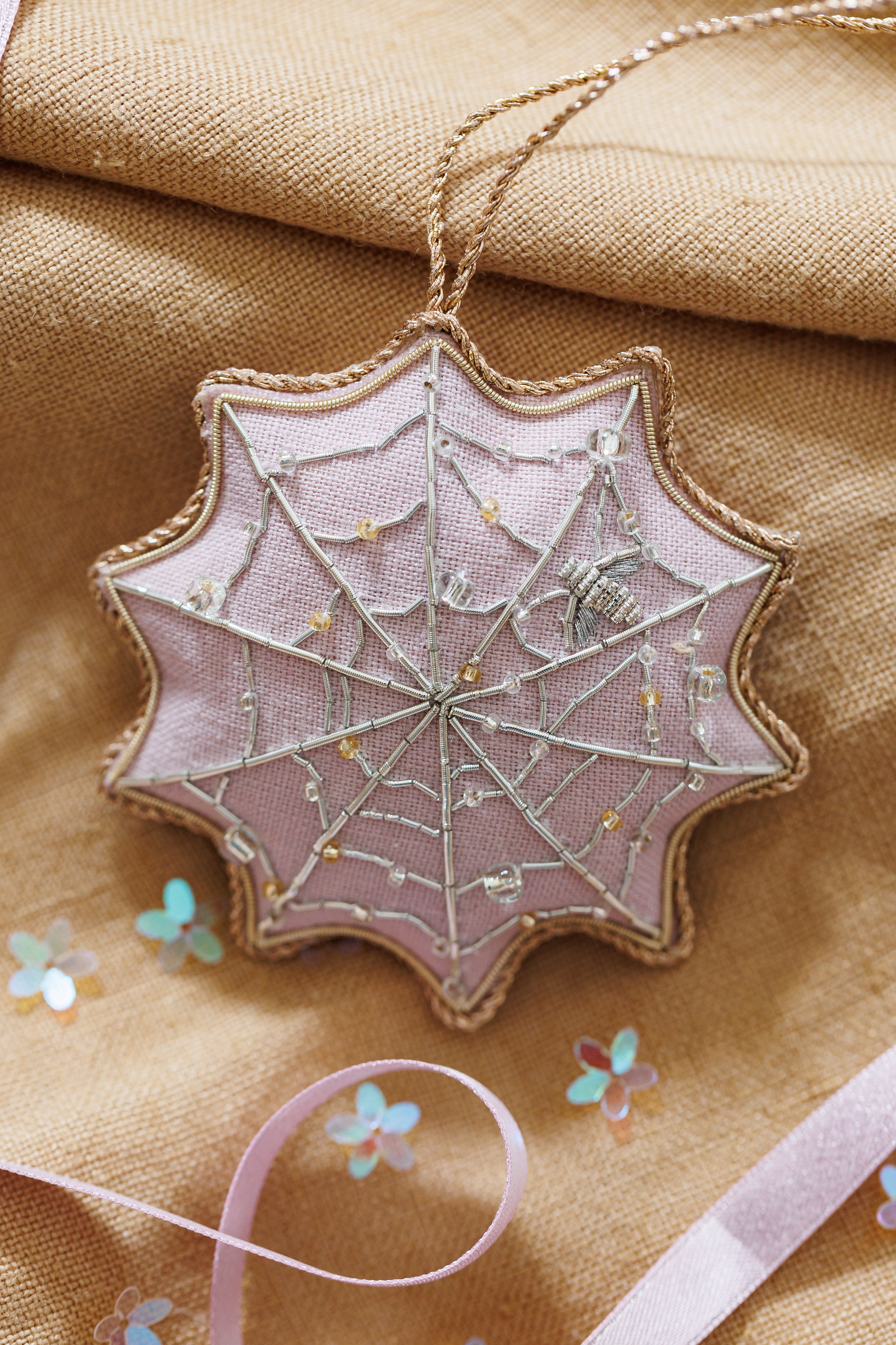 Deluxe Spiders' Web