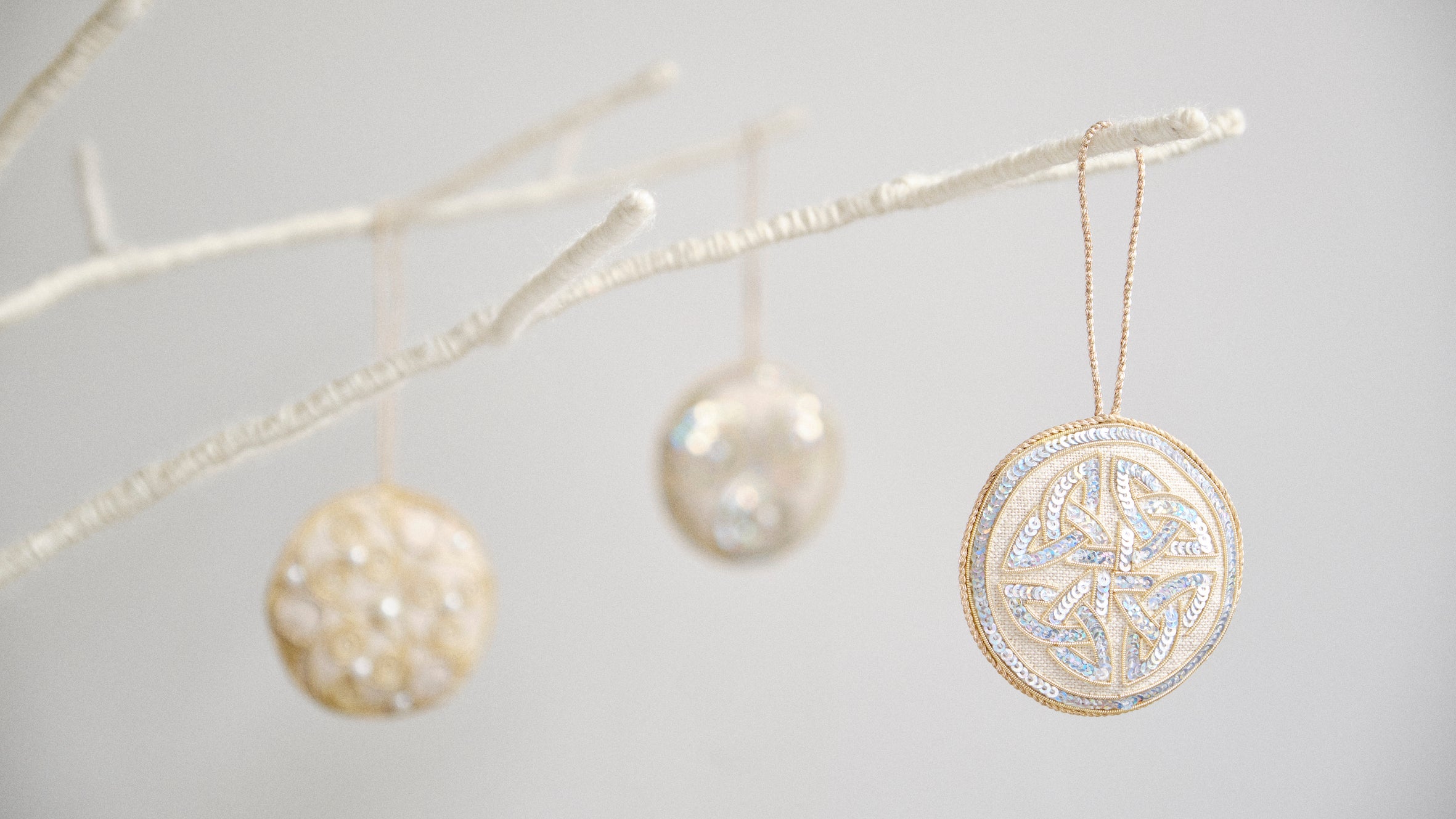 Celtic Trinity Knot Cluster Bauble